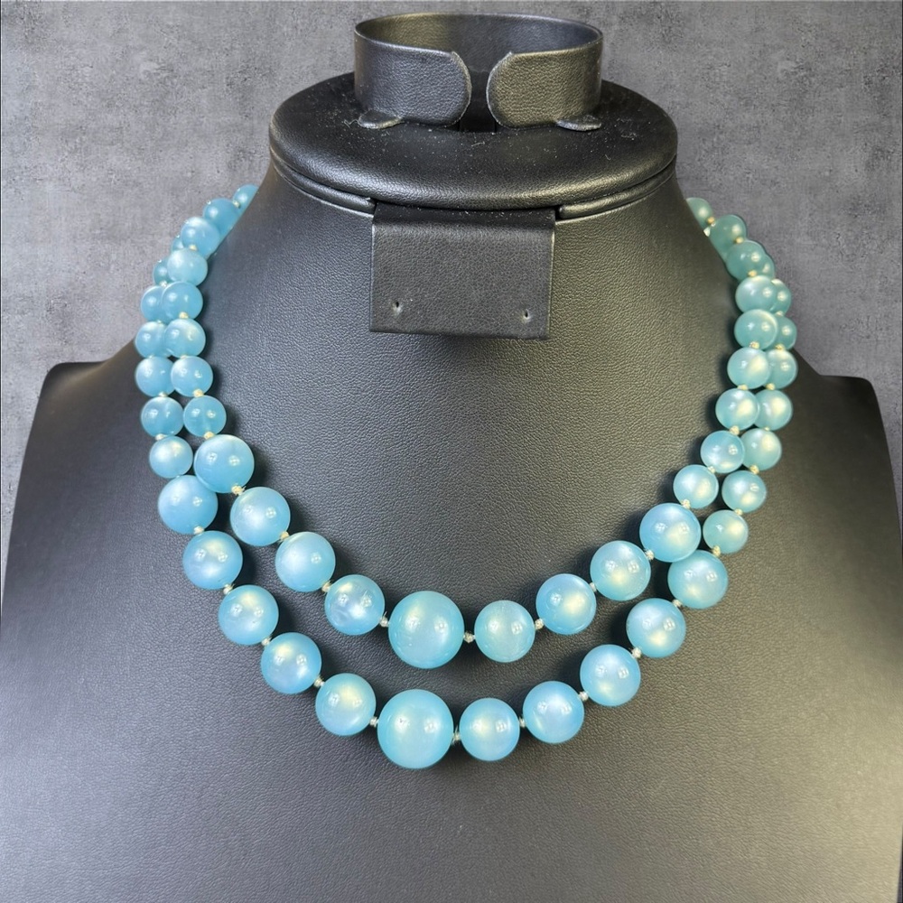 275. Vintage Blue Moonglow Beaded Necklace w/ Sterling Silver Clasp‎